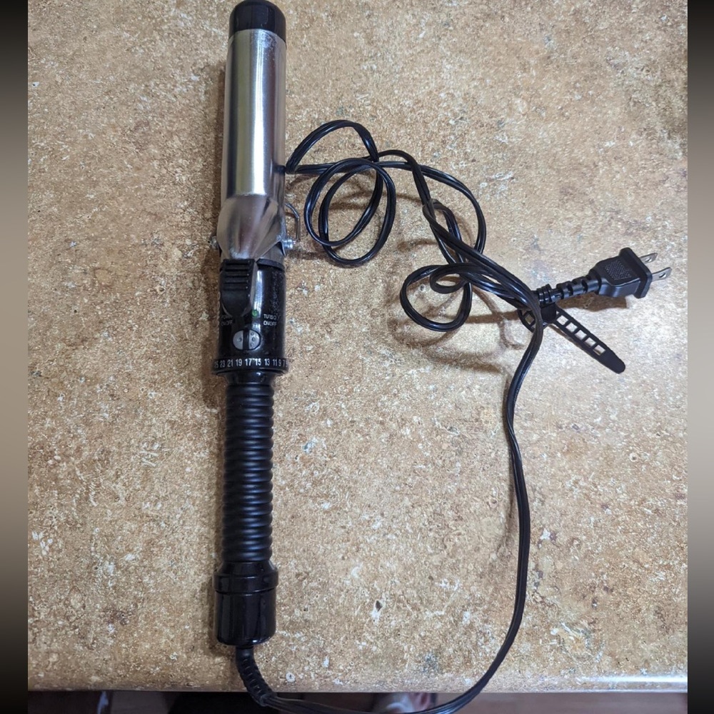 Curling iron - Picture 1 of 4
